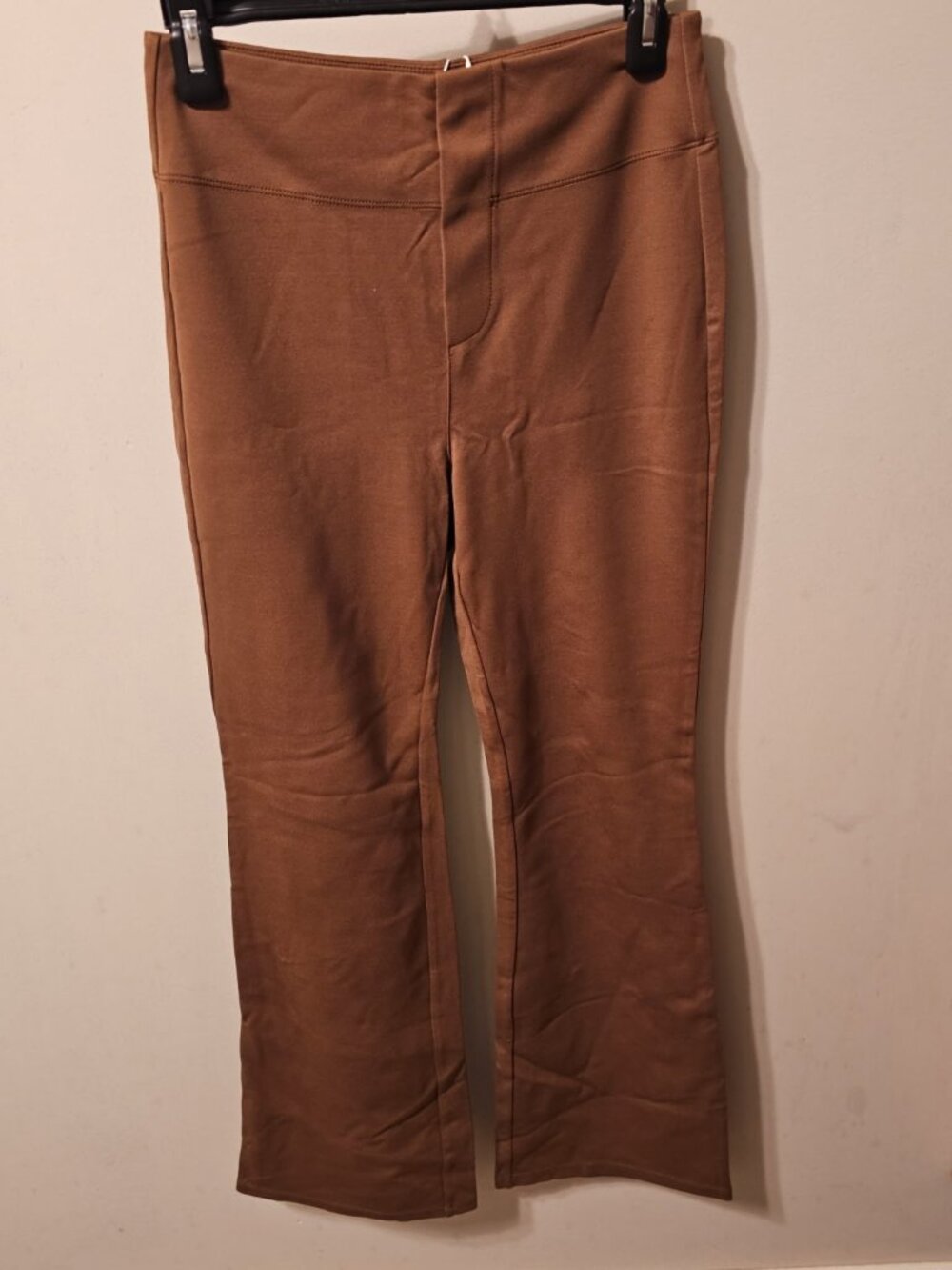 NWT Halara Brown High Waisted Flare Pants Back Pockets